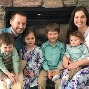 Meet your Posher, Eliza